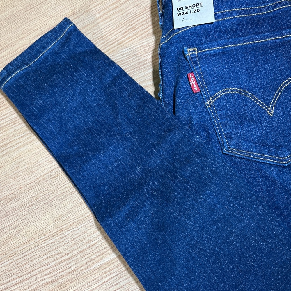 Levi's Super Skinny Jeans 00 Short W24 L28 - Picture 3 of 14